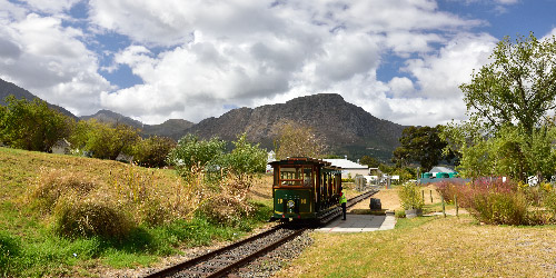 https://b4i.travel/wp-content/uploads/2019/05/B4i-South-Africa-Wine-tram-orange-500-x-250-1.jpg